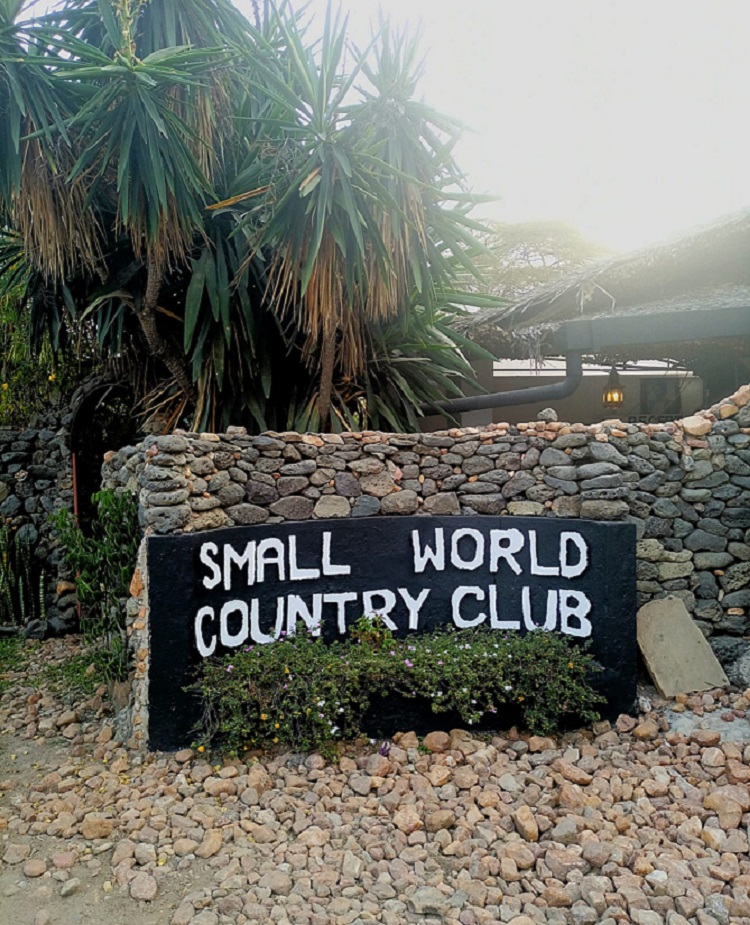 Affordable weekend getaway at Small World Country Club