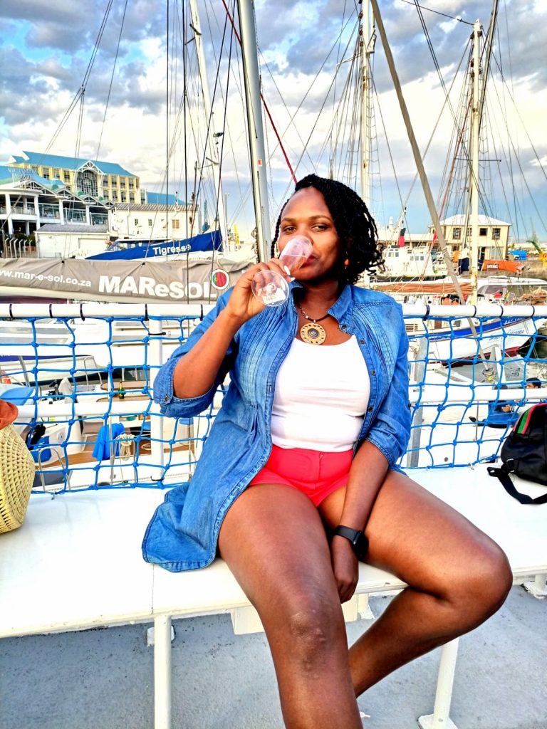 Fun and Affordable activities to do in Cape Town, South Africa
Champagne Cruise in a Yatch at V&A waterfront.