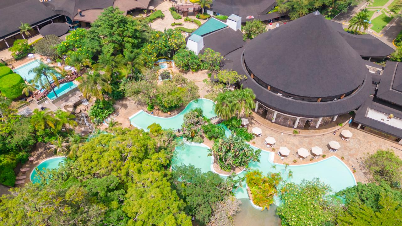 Safari Park Hotel & Casino